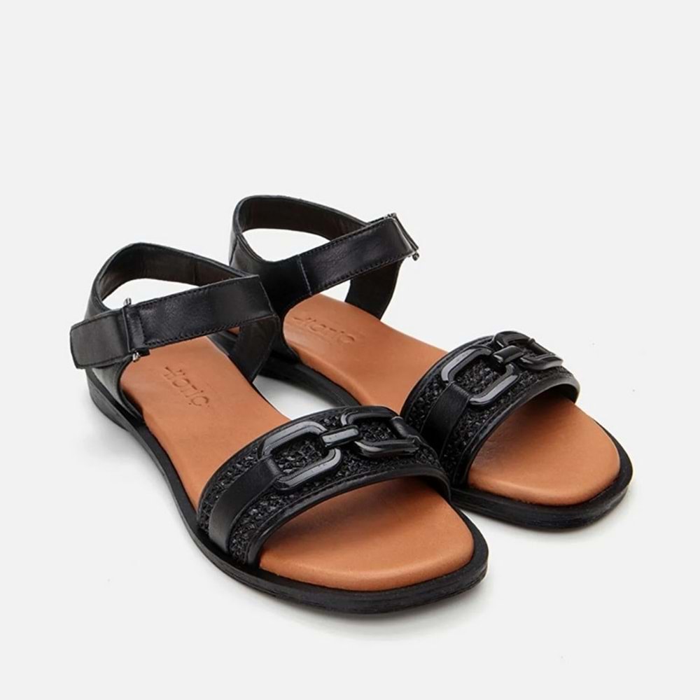 Düz Sandalet