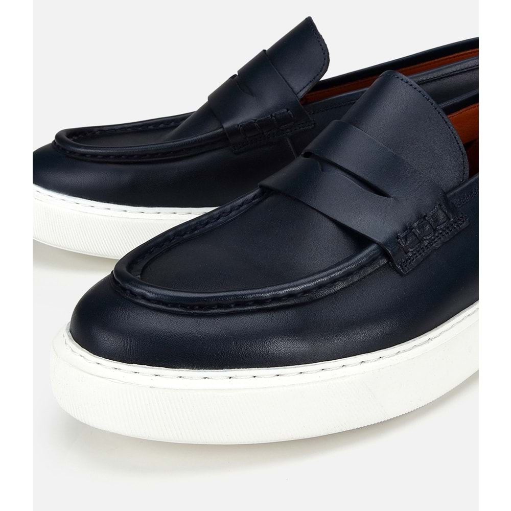 Loafer